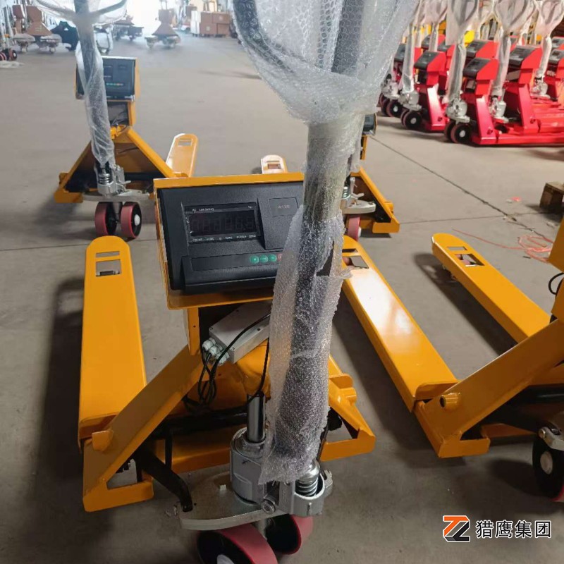 歐標手動液壓車：±1kg 高精度稱重如何革新物流作業？